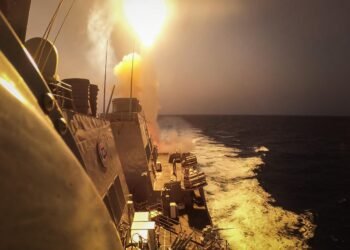 U.S. Navy Arleigh Burke-class guided-missile destroyer USS Carney Firing SM-6 Interceptor