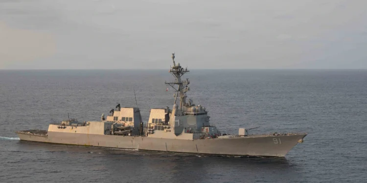 Arleigh Burke-class guided-missile destroyer USS Pinckney (DDG 91) conducts blockade operations, April 17, 2026. Pinckney is deployed to the U.S. 5th Fleet area of operations to support maritime security and stability in the Middle East.