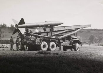 US Army launcher vehicle based on the M139D 5-ton truck. Honest John nuclear-capable rocket artillery.